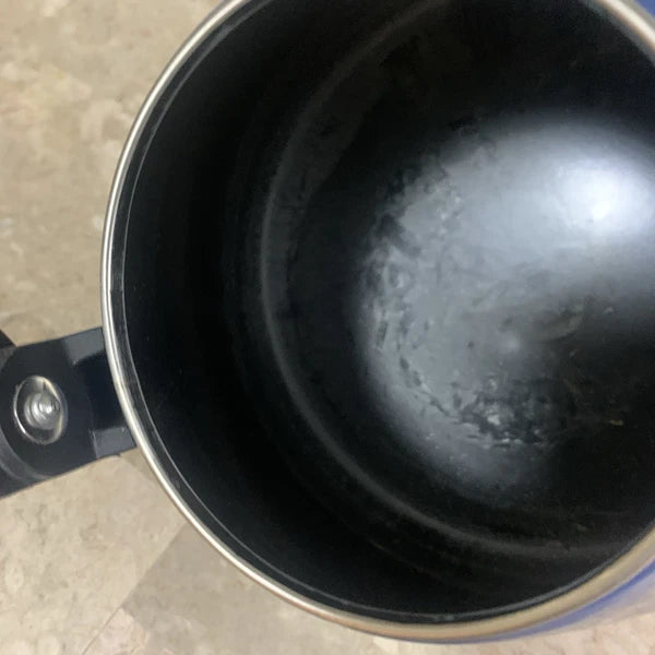 Le Creuset Whistling Tea Pot Kettle 1.6 L Liter 1.7 Qt Quart Blue Enamel Teapot!