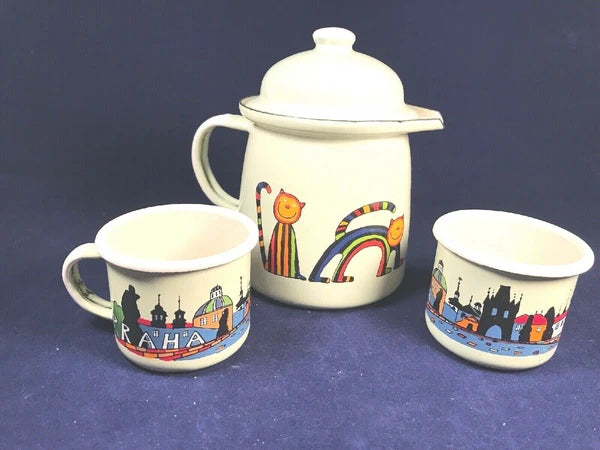 Checklasavakian? Prague Children’s Or Small Enamel Teapot 2 Cups Cats Rainbows